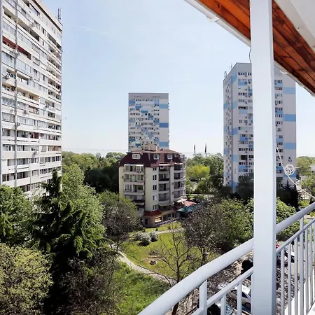 Lazur Sunrise Burgas Stad