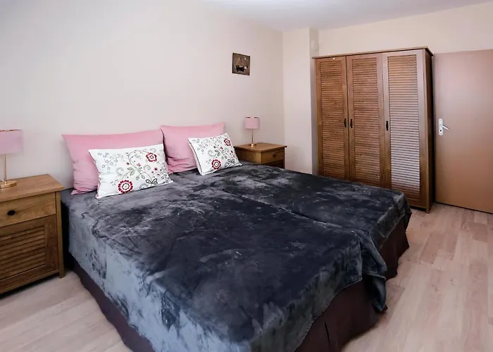 Lazur Sunrise Apartament *