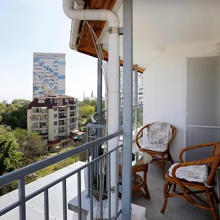 Lazur Sunrise Apartment Burgas